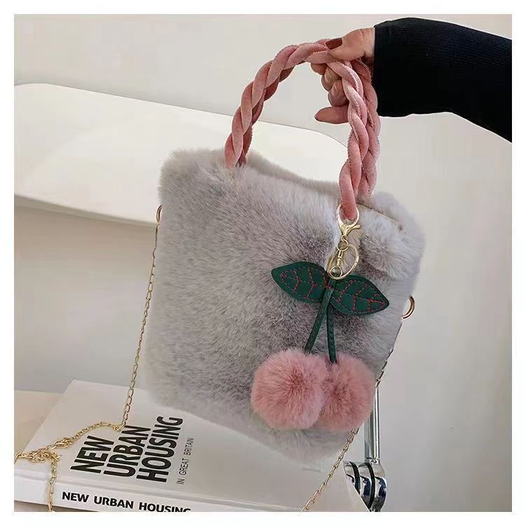 Sac Fourre-Tout en Peluche Grande Capacité | Sac de Voyage Luxe Hiver Doux et Tendance